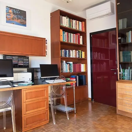 Appartement Design District Youhosty - Via Savona