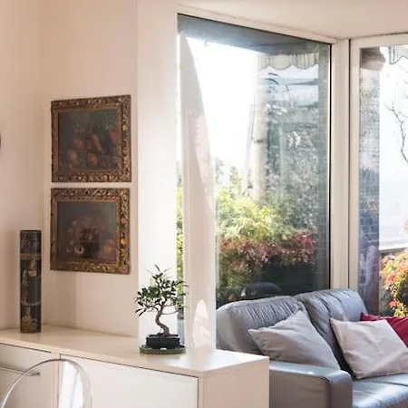 Design District Youhosty - Via Savona *