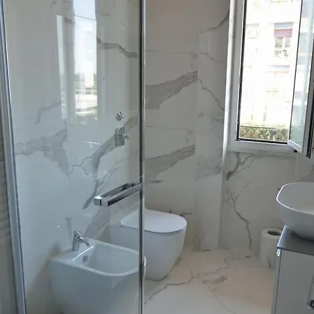 Design District Youhosty - Via Savona Milan